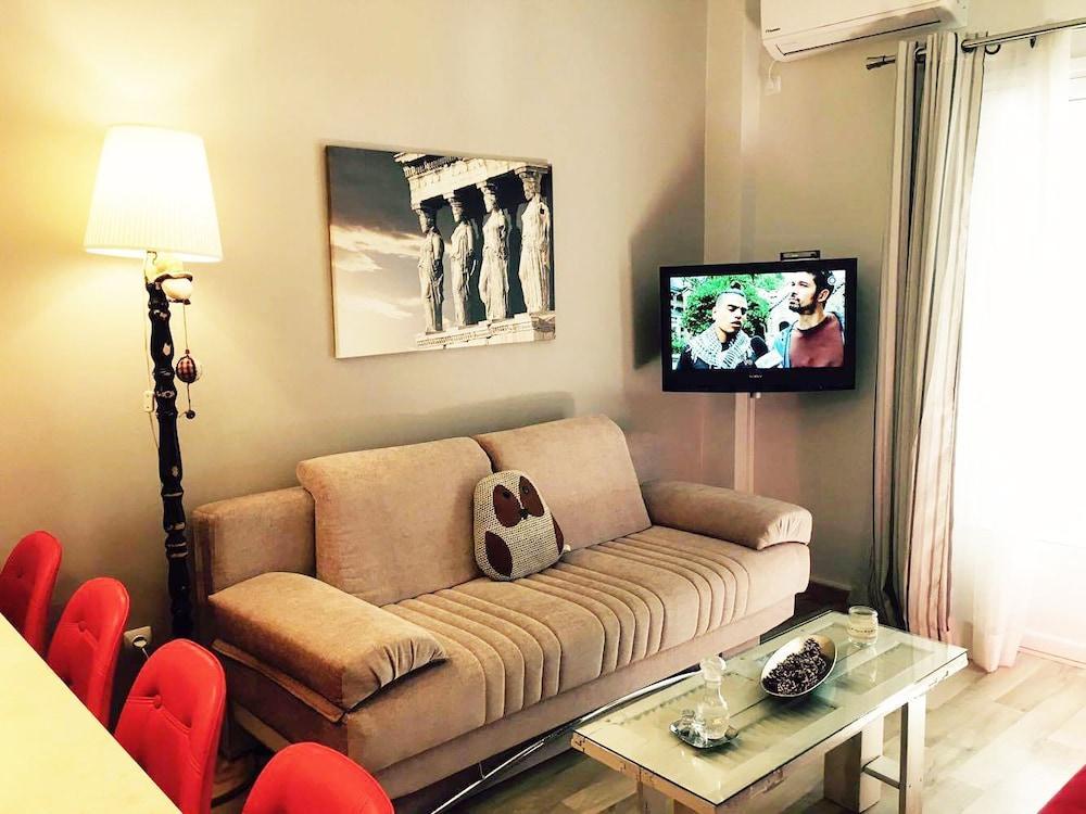 Athina Apartments Athén Kültér fotó